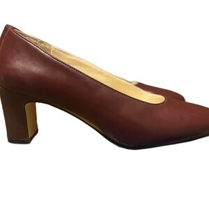 Vintage 90’s FanFare Brown Leather Block Heel Pumps Size 8 Classic Minimalist